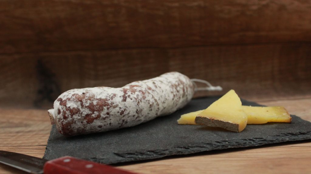 Saucisson pur porc au Comté Au cochon sans frontière